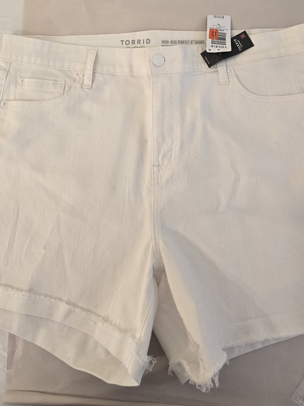 TORRID White Denim Cutoff Shorts High Rise Frayed Hem NWT Plus Size 16 - Picture 4 of 16